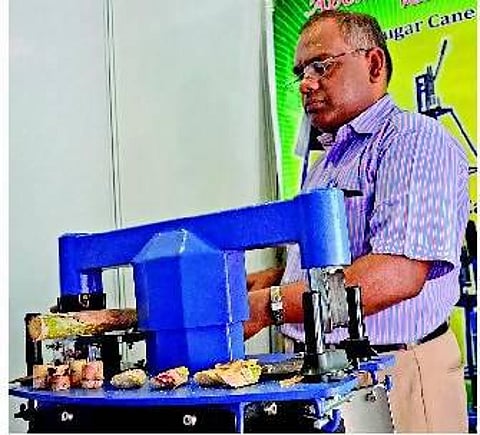 கோவை: தனியார் கண்டுபிடிப்புகளை ஊக்குவிக்க மறுப்பு?