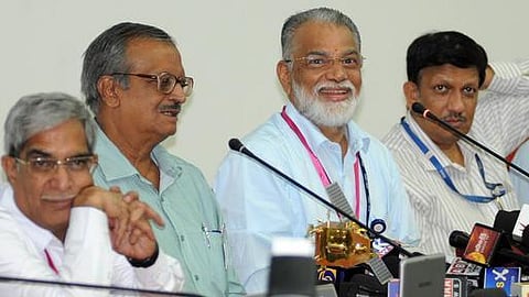 மங்கள்யான்: பிரணாப், மன்மோகன், சோனியா, மோடி வாழ்த்து