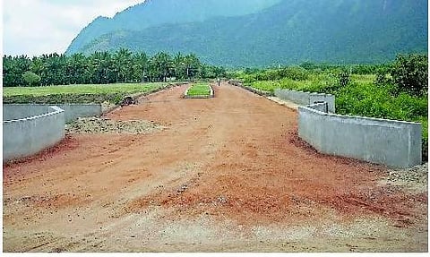 கோவை: யானைகளை மறிக்கும் புதிய மாளிகை - அனுமதித்தது யார்?