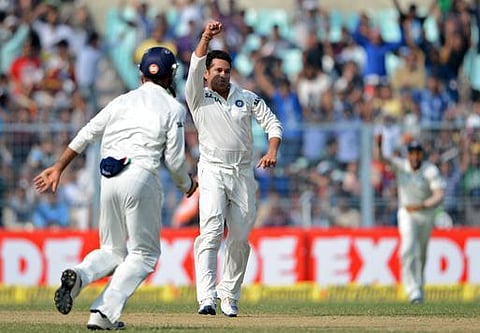 ஷமியின் வேகப் புயலில் 234 ரன்களில் சுருண்டது மே.இ. தீவுகள்