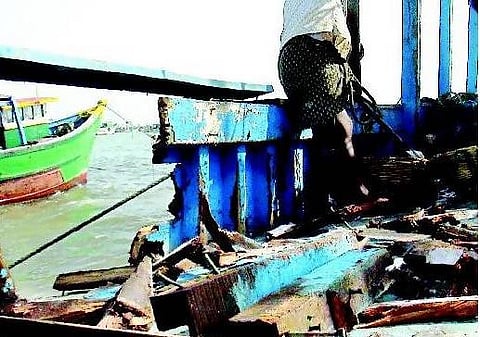 இலங்கைச் சிறையில் 99 இந்திய மீனவர்கள்: தீவிரமடையும் ராமேஸ்வரம் மீனவர்கள் போராட்டம்