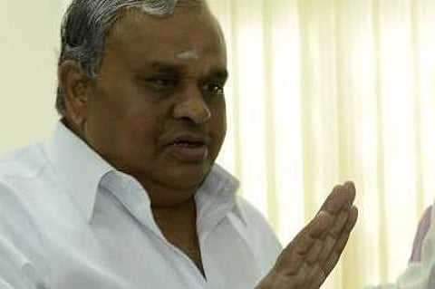 தமிழர்கள் பிரச்சினையை யாரிடம் பேசுவது? ஞானதேசிகன் கேள்வி