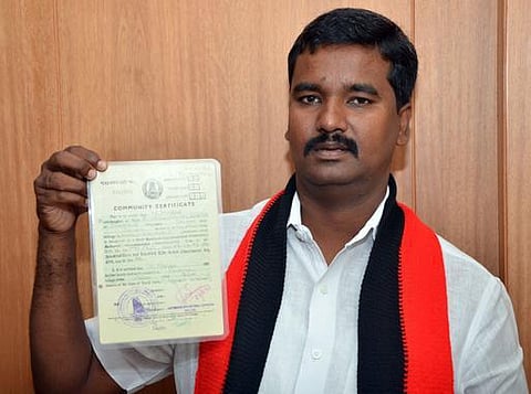 64 கிராம மக்களை ஓரிடத்தில் சந்தித்து ஏற்காடு தி.மு.க. வேட்பாளர் வாக்கு சேகரிப்பு