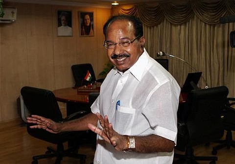 ஜனவரியில் எண்ணெய், எரிவாயு வயல்கள் ஏலம்: மொய்லி