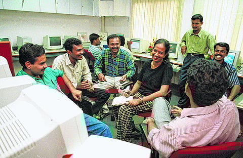 இந்தச் சுவரில் கிறுக்கியது யார்?