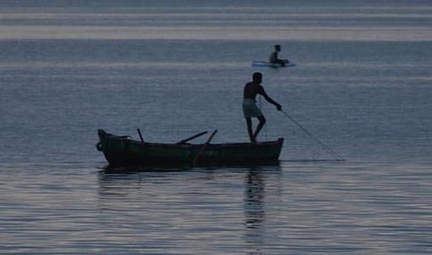 இலங்கை சிறையிலிருந்து 15 தமிழக மீனவர்கள் விடுதலை