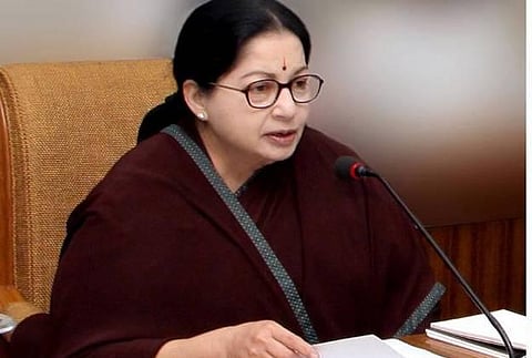 மின் பிரச்சினை: மத்திய அரசை குறைகூறி பிரதமருக்கு ஜெ. கடிதம்