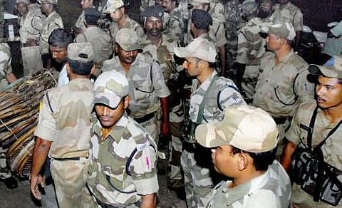 ஏற்காடு பிரச்சாரம் ஓய்கிறது: துணை ராணுவம் குவிப்பு