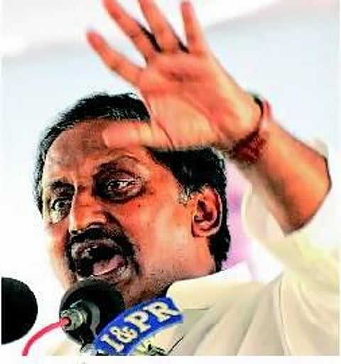 காங்கிரஸ் தலைமைக்கு ஆந்திர முதல்வர் எச்சரிக்கை