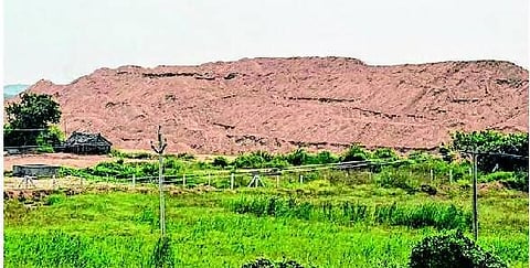 தமிழகத்தில் ரூ.28 ஆயிரம் கோடி கட்டுமானப் பணிகள் முடக்கம்