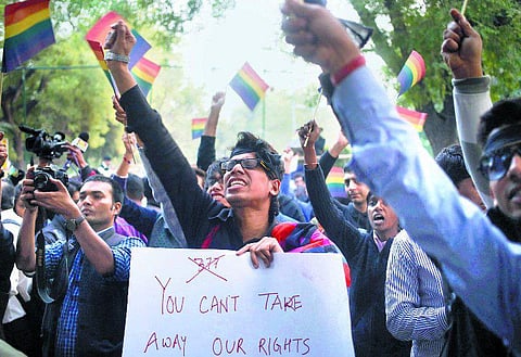 ஒருபால் உறவு - இயற்கைக்கு மாறானதா?