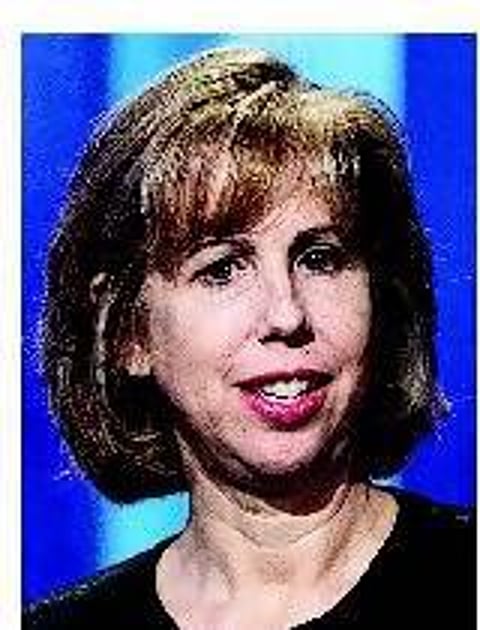 பெண்களுக்கு சமமான சம்பளம் டைம் இதழின் பெண் எடிட்டர் உத்தரவு