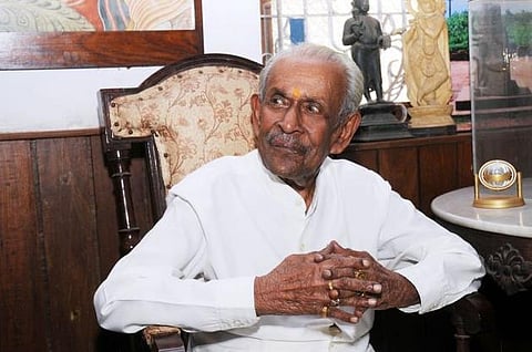 திருவிதாங்கூர் மன்னர் மார்த்தாண்ட வர்மா காலமானார்