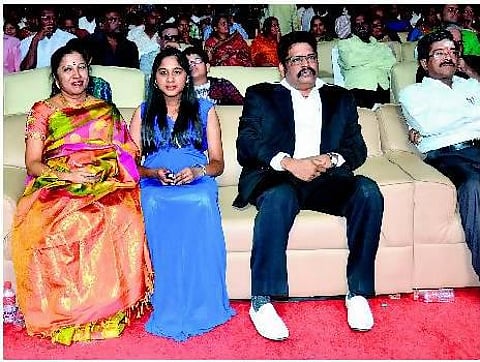 ‘கோபத்தால் ஒருத்தரை ஒருத்தர் பட்டை தீட்டிக்கொண்டோம்’: பாராட்டு விழாவில் கே.எஸ்.ரவிக்குமாரை புகழ்ந்த கமல்ஹாசன்