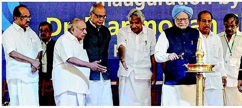 நாளிதழ்கள் நம்பகத்தன்மை மிக்கவை - பிரதமர் மன்மோகன் சிங் புகழாரம்