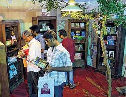 எங்கும் எதிலும் இயற்கை!