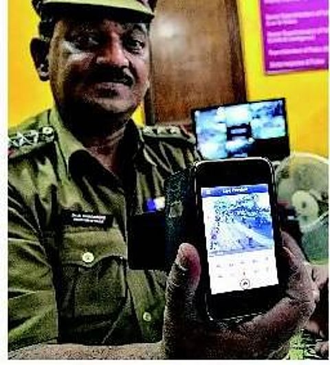 நாட்டிலேயே முதல் முறையாக சிசி டி.வி. கண்காணிப்பில் இயங்கும் புதுவை போலீஸ்