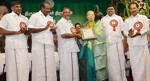 திருக்குறளில் இல்லாதது எதுவும் இல்லை: திருவள்ளுவர் விருது பெற்ற தைவான் கவிஞர் யூசி பேச்சு