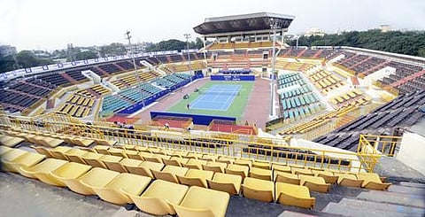 ஐ.ஏ.எஸ். அதிகாரிகளின் ஆக்கிரமிப்பால் தவிக்கும் டென்னிஸ் வீரர்கள்!