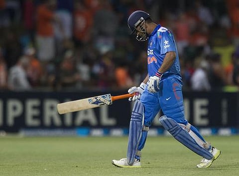 24 ரன்களில் தோற்றது இந்தியா: விராட் கோலி சதம் வீண்