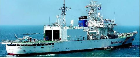 நாளைய உலகம்: ரோபோ கப்பல்