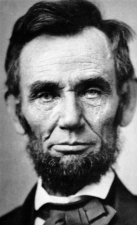 கதை சொல்வதில் மன்னன்