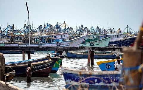 ராமேஸ்வரம் மீனவர்கள் காலவரையற்ற வேலைநிறுத்தம் தொடக்கம்