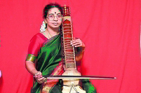 இசையின் மொழி தில்ரூபா சரோஜா