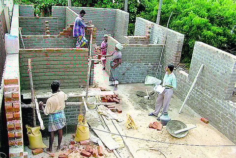 கட்டுமானச் செலவு கட்டுபடியாகுமா?