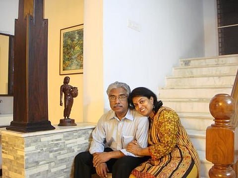 கணவர் கொலை செய்யப்படும் காட்சிகளை என்னால் மறக்க முடியவில்லை- டாக்டர் சுப்பையாவின் மனைவி கண்ணீர் பேட்டி