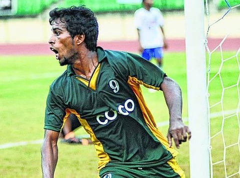 சந்தோஷ் டிராபி: தமிழகம்-கர்நாடகம் இன்று மோதல்