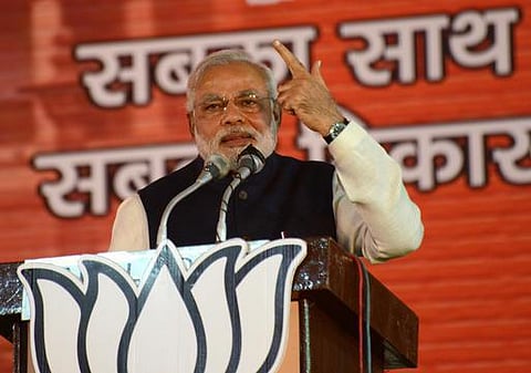 மூன்றாவது அணிக்கு முற்றுப்புள்ளி வைப்போம்: நரேந்திர மோடி