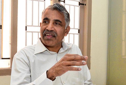 பஞ்சாலைத் தொழிலைக் காப்பாற்றுங்கள்: சி. பத்மநாபன்