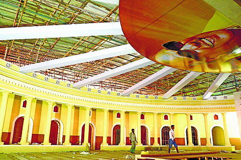 பிரம்மாண்ட ஏற்பாடுகளுடன் திருச்சி திமுக மாநில மாநாடு