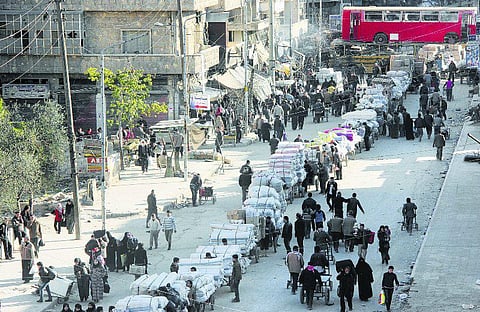 சிரியாவின் அலெப்போ நகரில் தீவிரமாகும் போர்: இடம்பெயர்ந்தோர் எண்ணிக்கை 65 லட்சமாக உயரும் அபாயம்