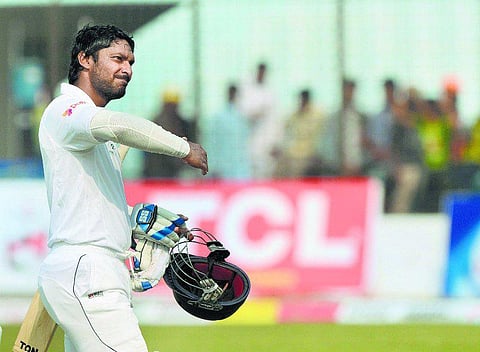 சங்ககாரா மீண்டும் சதம்: பரபரப்பான கட்டத்தில் இலங்கை – வங்கதேசம் டெஸ்ட்