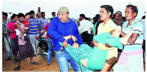 ஒடிசா படகு விபத்து: 24 பேர் பலி; காணாமல் போன 7 பேரை தேடும் பணி தீவிரம்- ராகுல் காந்தி ஆறுதல்