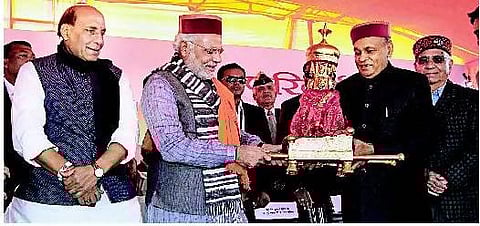 தெலங்கானா விவகாரத்தில் விஷ விதையை விதைக்கும் காங்கிரஸ்: நரேந்திர மோடி