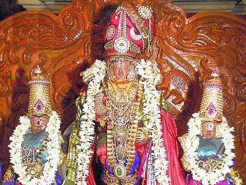 மயிலாப்பூர் ஸ்ரீ ஆதிகேசவப் பெருமாள்: நல்ல வேலை கிடைக்கும்