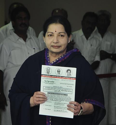 40 தொகுதிக்கும் வேட்பாளர்கள்: முதல்வர் ஜெயலலிதா அறிவிப்பு; கம்யூனிஸ்ட்களுடன் தொகுதிப் பங்கீடு முடிவாகவில்லை