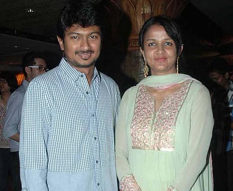 நட்சத்திரங்களுடன் என் வானம்..!: நிதி என்றால் கூடுதல் கவனம்!