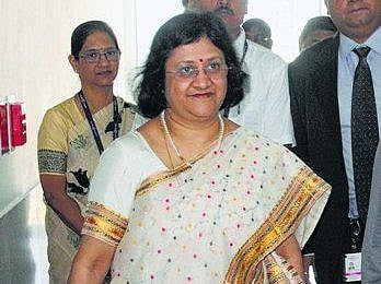 ஊழியர்களிடம் பங்கு விற்பனை: எஸ்பிஐ திட்டம்