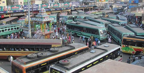 போக்குவரத்து நெரிசலில் சிக்கித் திணறும் கள்ளக்குறிச்சி