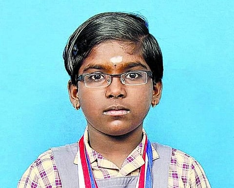 செஸ்ஸில் சாதித்த சுட்டி