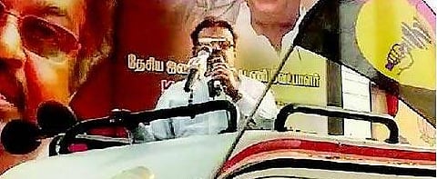 கடிதப் புயல் கலைஞர் என்றால் கடித சூறாவளி ஜெயலலிதா: தேமுதிக தலைவர் விஜயகாந்த் பேச்சு