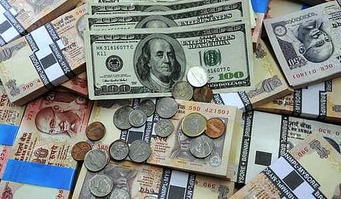 டாலருக்கு நிகரான ரூபாயின் மாற்று மதிப்பு உயர்வு