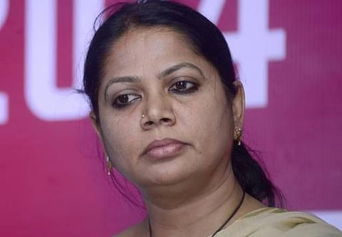 இந்திரா உள்பட பெண் தலைவர்கள் மோசமாக நடந்து கொண்டனர்!- திமுக பெண் கவிஞர் சல்மா பரபரப்பு பேட்டி