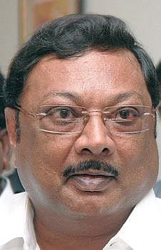 என்ன செய்தார் எம்.பி.?