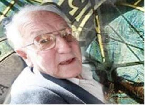 இணைய தாத்தா பீட்டர் ஆக்லே!