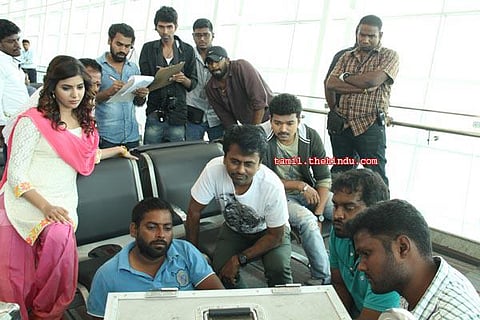 ராஜபக்சேவுக்கு ஆதரவானது அல்ல லைக்கா நிறுவனம்: கத்தி தயாரிப்பாளர் பேட்டி